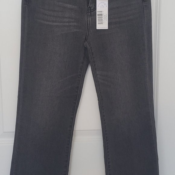 Daze Denim Shy Girl High Rise Crop Flare - Picture 3 of 5